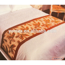 Jacquard hotel bed throws and bed runners